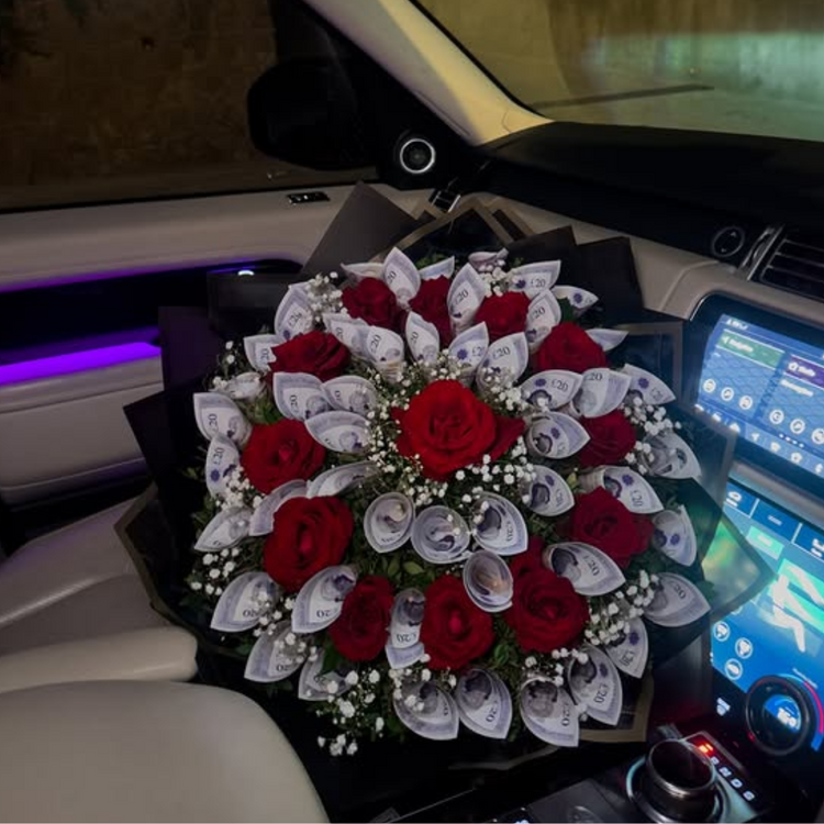 Ultimate Luxury – Red Roses Bouquet(1000£)