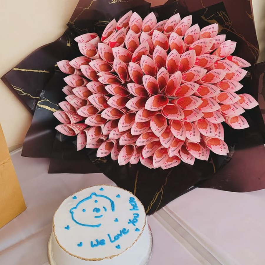Grand Eid Surprise – Cash Bouquet & Custom Cake