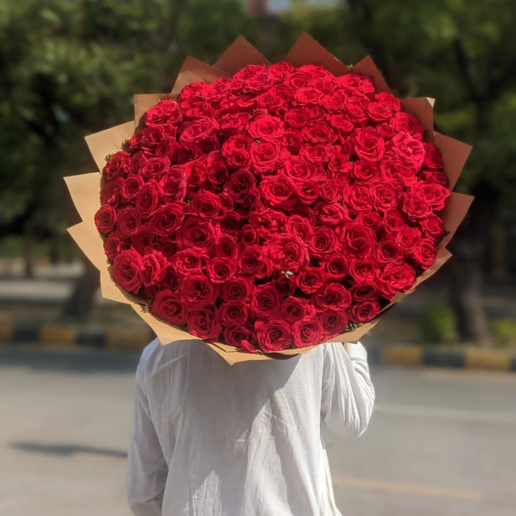 Grand Red Rose Bouquet