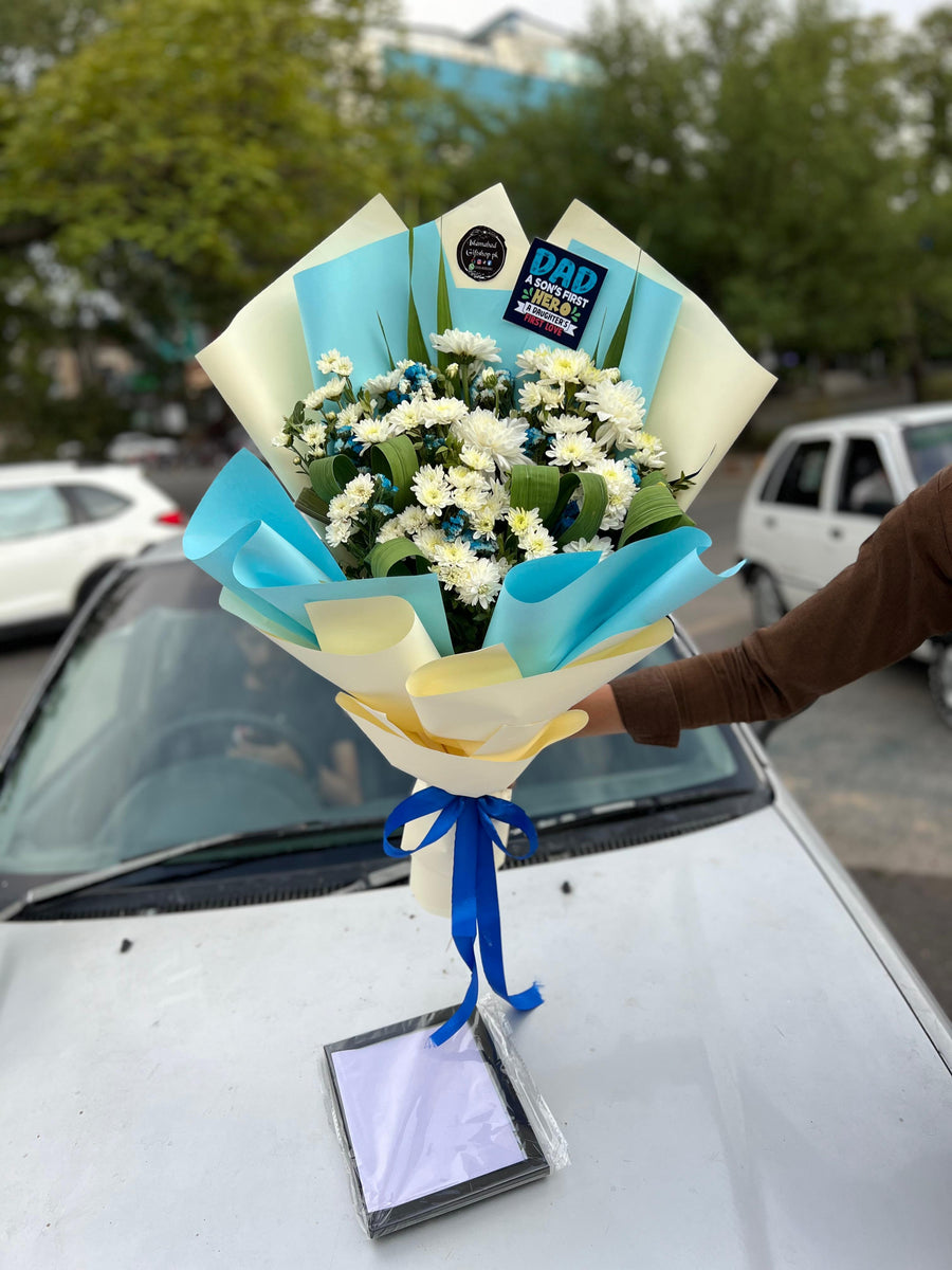 Flowers Bouquet &Customized Picture Frame of your loved ones