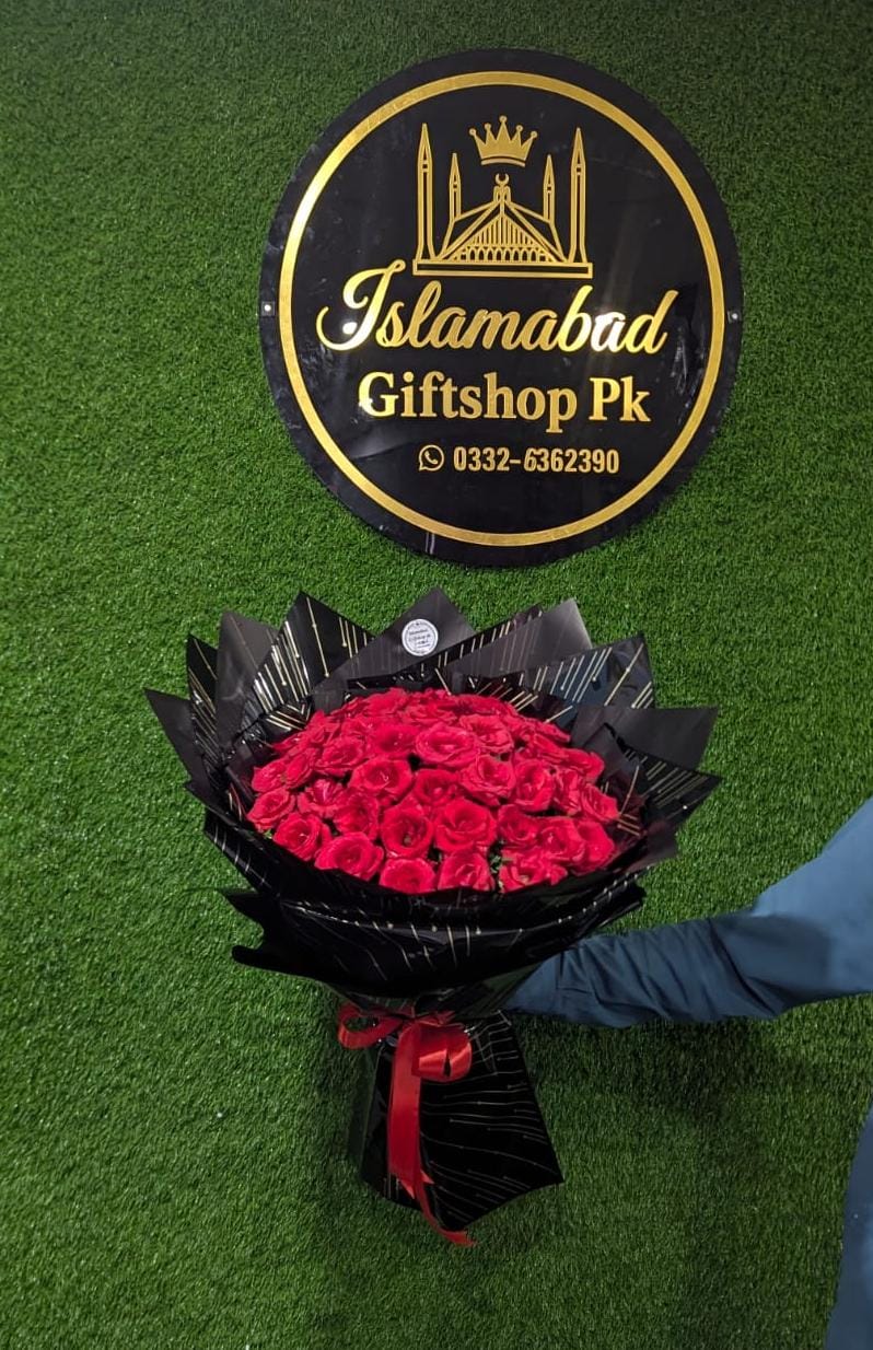 Red Roses Bouquet