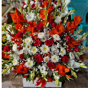 Luxury Red & White Flower Box