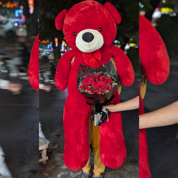 Valentine’s Grand Surprise – 6ft Red Teddy & Bouquet 🧸🌹❤️