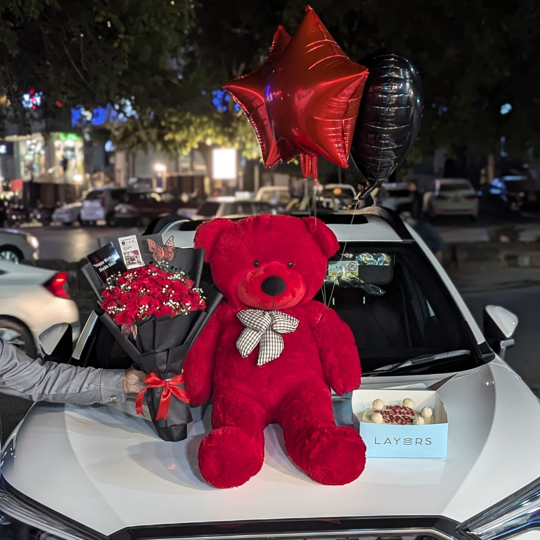 Ultimate Love Combo – 3ft Bouquet, Small Red Teddy & Cake 🎂