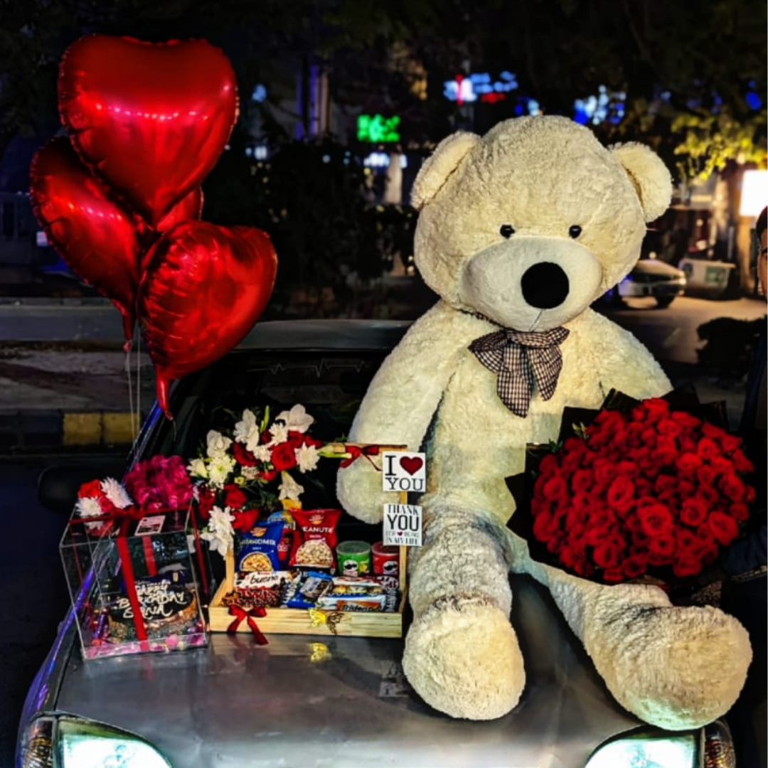 ❤️ Love & Sweetness Gift Set – White Teddy, Chocolates, Cake & Roses 🎁