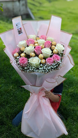 Sweet Anniversary Gift in Pastel Hues