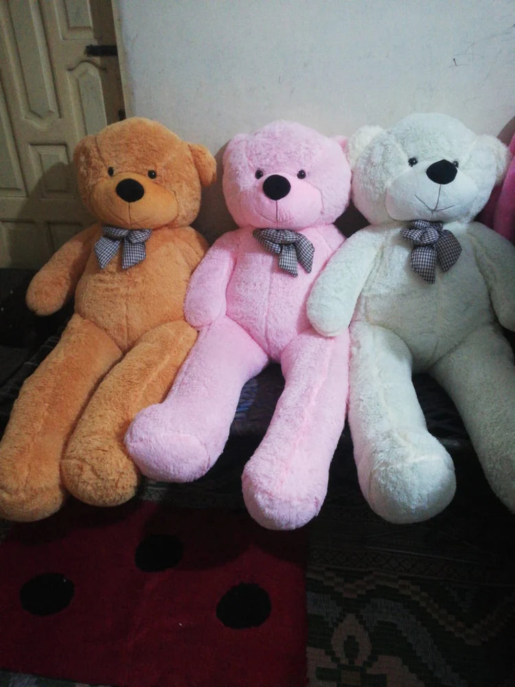 4.5 Feet Cuddly Giant Teddy Bear – Available in White, Brown, or Pink