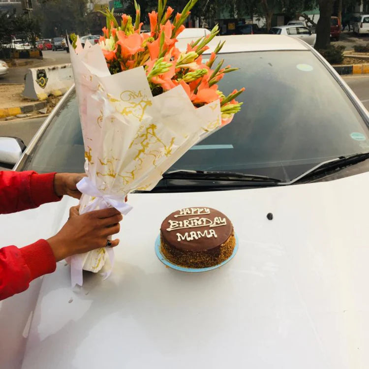 Birthday Gift for Mom – Beautiful Bouquet and Cake