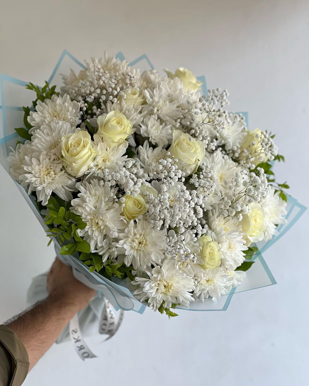Graceful White Roses and Chrysanthemums