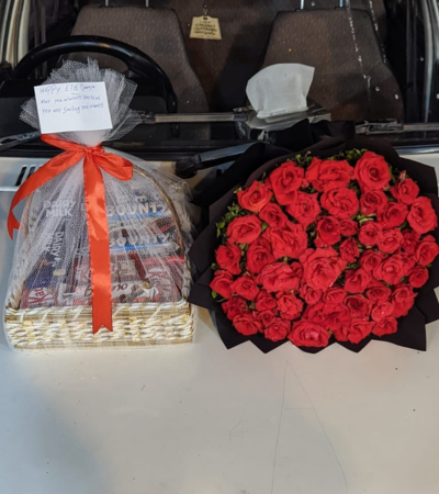 Roses & Chocolates – A Classic Surprise for Her/Him