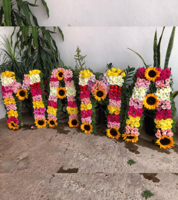 MAMA in Blooms – Mother’s Day Floral Special