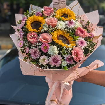 Mixed Flowers Bouquet for Mom