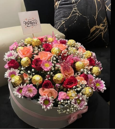Roses & Rochers Box – Perfect Mother’s Day Gift