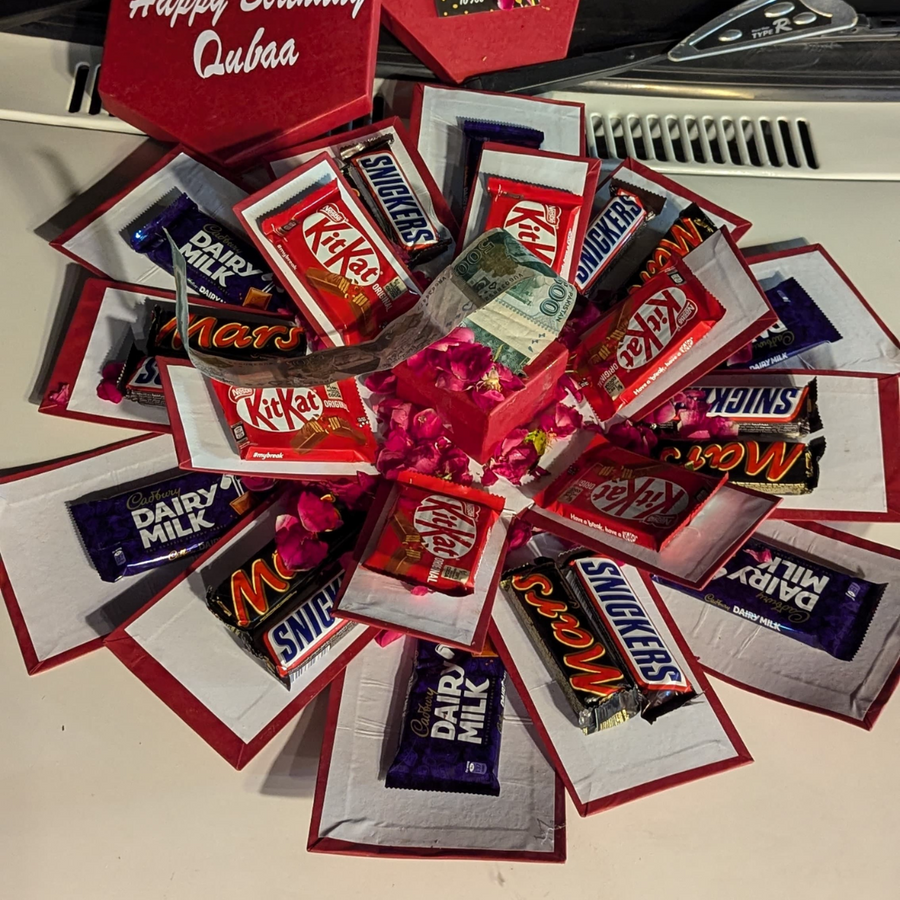 Eid Mubarak Explosion Box – Full of Chocolates & Cash!