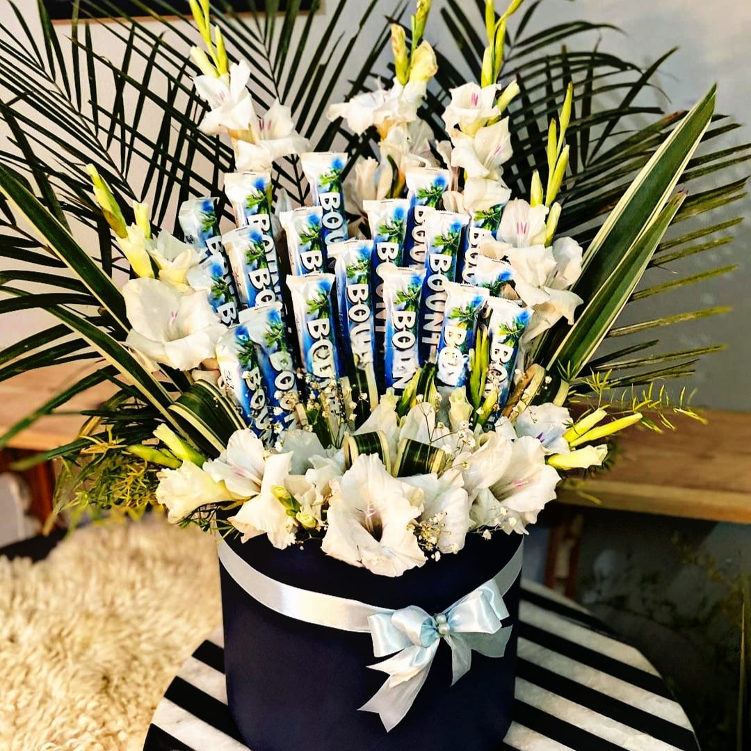 Bounty Lover’s Chocolate Box