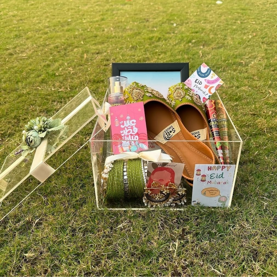 Transparent Eid Box for a Lucky Lady