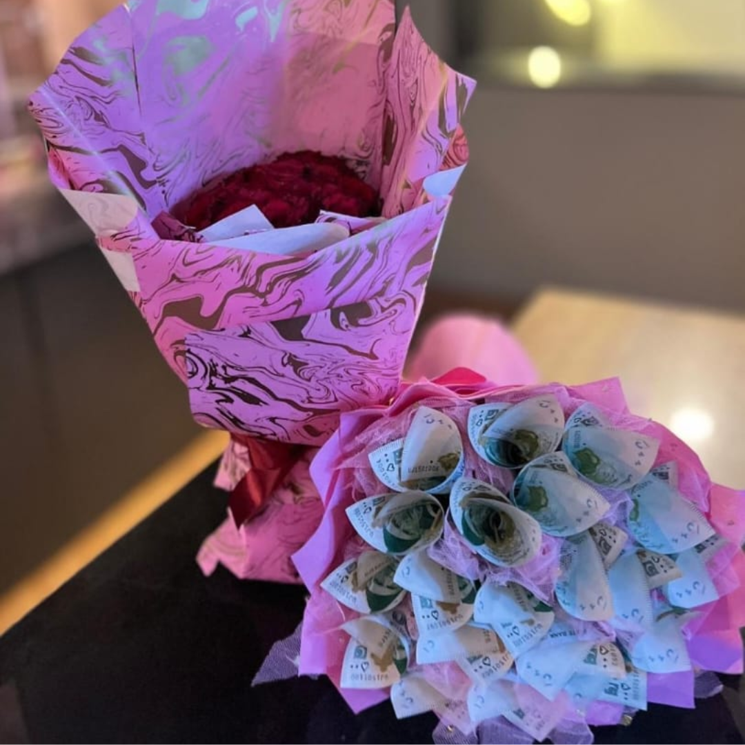 10K Cash & Red Rose Bouquet – Perfect Eid Gift