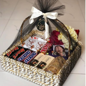 Eid Basket for Chocolate Lover Wifey – Bangles, Gajra, Jhumky & Imported Chocolates