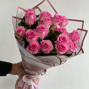 Stunning Pink Rose Bouquet for Wifey