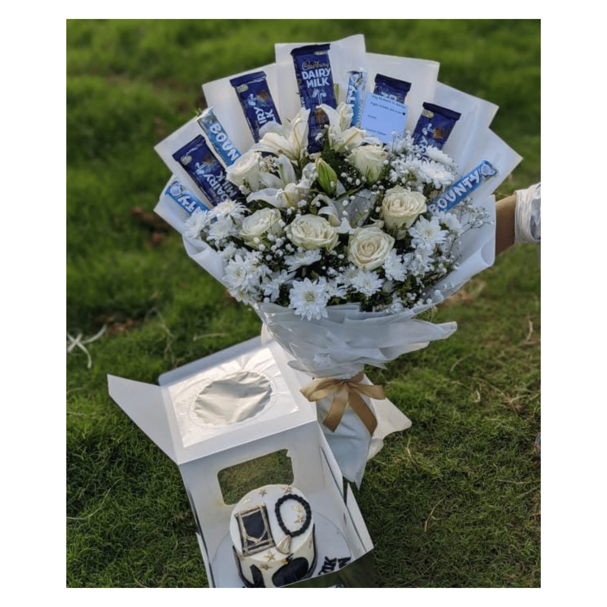 Luxury Bouquet with Custom Cake, Dairy Milk & Bounty Bars