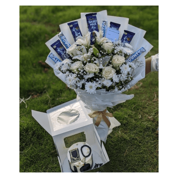 Luxury Bouquet with Custom Cake, Dairy Milk & Bounty Bars