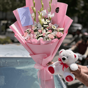 Fresh Imported Roses Bouquet and Teddy Combo