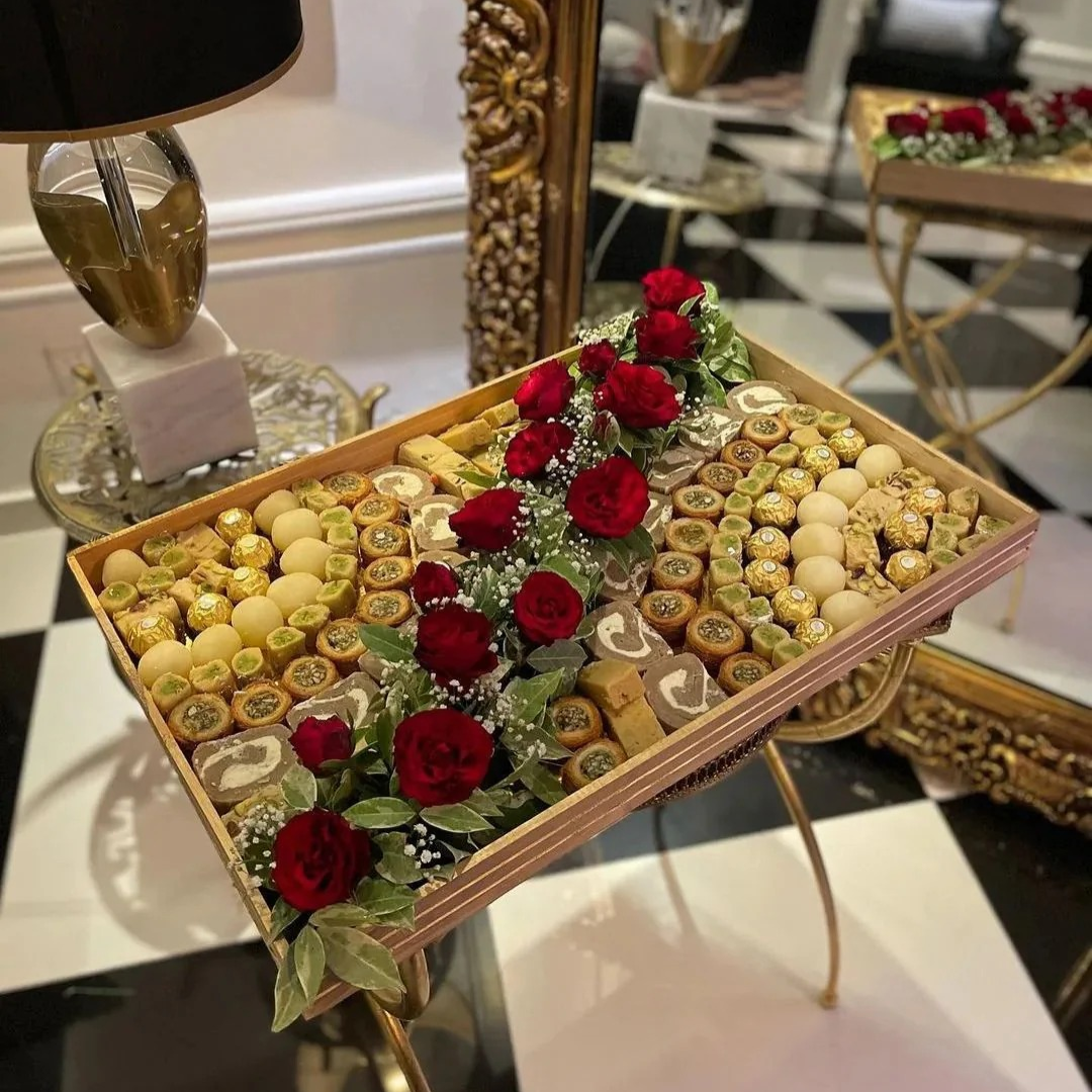 Elegant Mithai Tray Stand with Floral Decoration – A Sweet & Festive Delight
