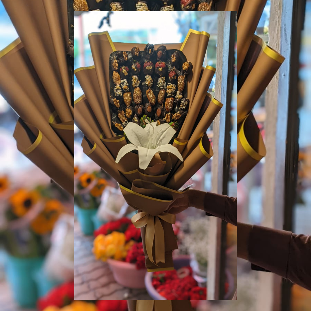 Our Best Seller Ramadan Gift – Bouquet, Dates, Strawberries & Chocolate-Coated Nuts