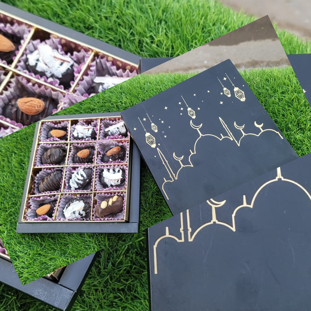Premium Dates Box with Almonds, Peanuts, Pistachios & Coconut Garnishing