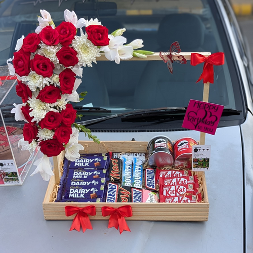 Her Favourite Chocolates🍫 Snacks GiftBasket With Fresh Flowers💐