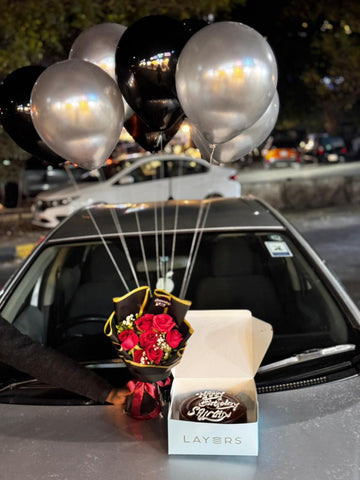 Mini Roses Bouquet with Cake & Balloons